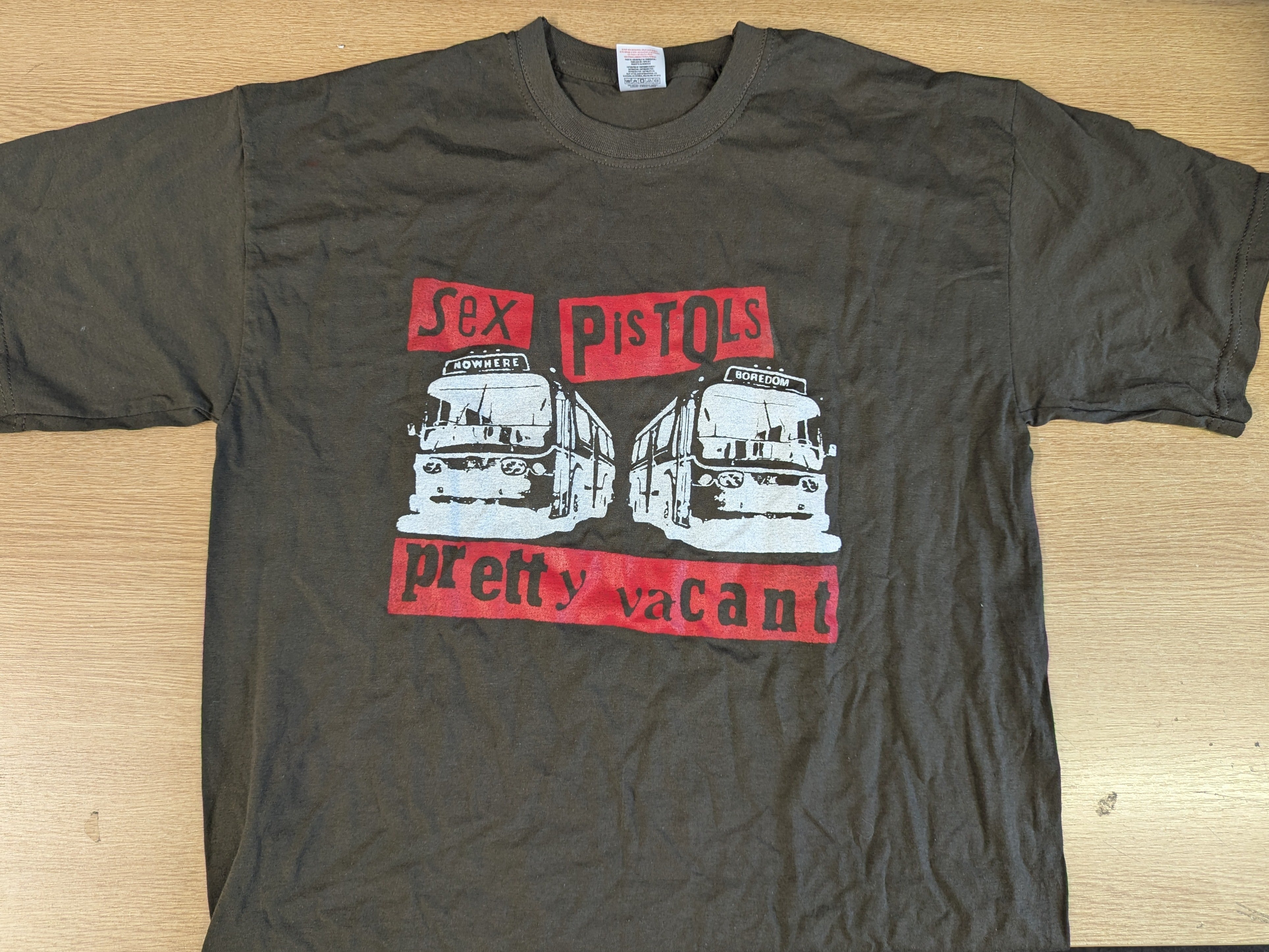 Sex Pistols - Pretty Vacant Coaches Men's T-shirt – Punk Rock Shop